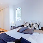 Brand New Studio, Sea View, Aircon, Wifi Apartman Roquebrune-Cap-Martin