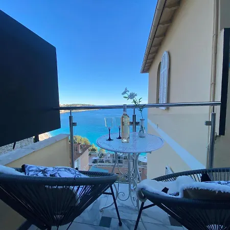 דירה Brand New Studio, Sea View, Aircon, Wifi רוקברון-קאפ-מרט